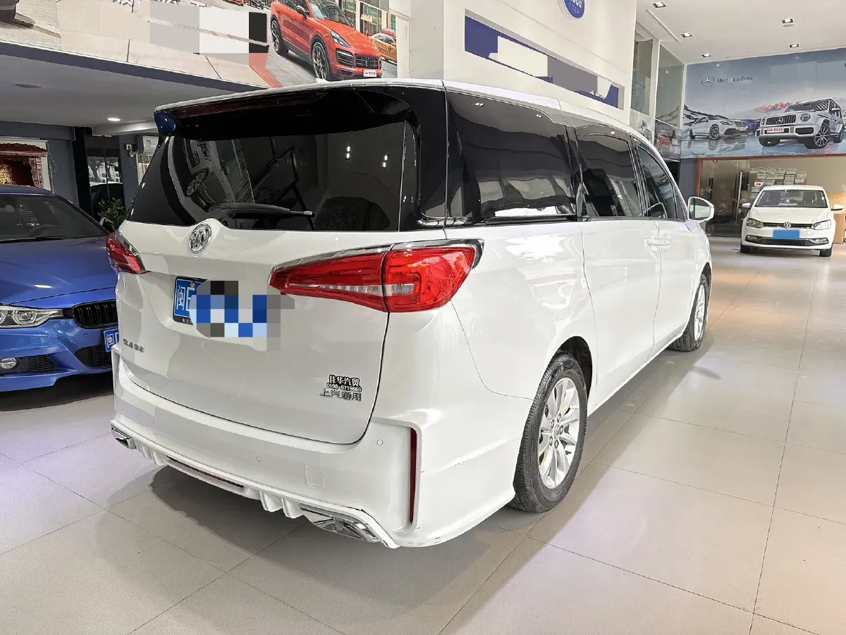 2018 Buick GL8 2.0T 260HP L4 6AT,autocango,china used car exporter,china ev exporter,chinese used car exporter,chinese used ev exporter