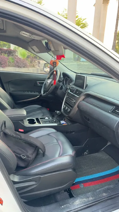 2017 Bestune X80 1.8T 186HP L4 6AT,autocango,china used car exporter,china ev exporter,chinese used car exporter,chinese used ev exporter