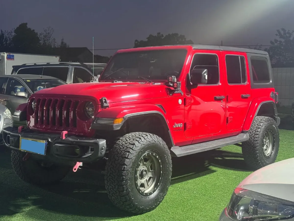 2019 Jeep Wrangler 2.0T 266HP L4 8AT,autocango,china used car exporter,china ev exporter,chinese used car exporter,chinese used ev exporter
