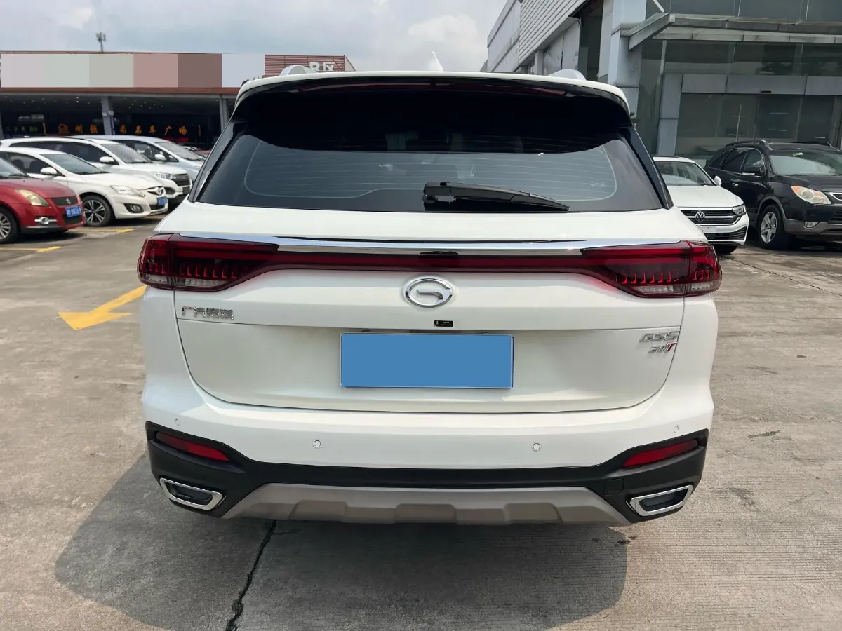 2021 GAC Trumpchi GS5 1.5T 169HP L4 6AT,autocango,china used car exporter,china ev exporter,chinese used car exporter,chinese used ev exporter