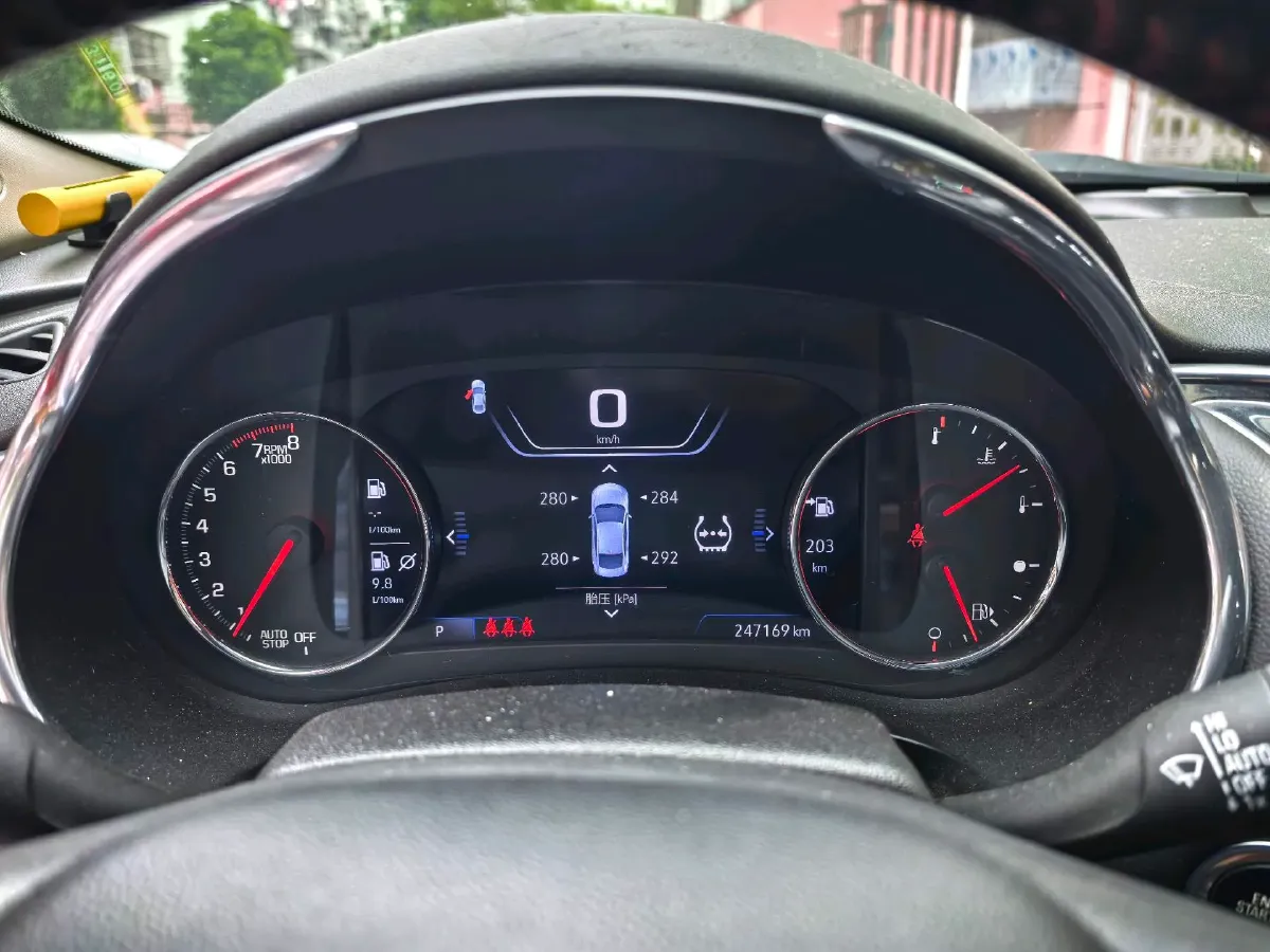 2019 Chevrolet Malibu XL 2.0T 241HP L4 9AT,autocango,china used car exporter,china ev exporter,chinese used car exporter,chinese used ev exporter