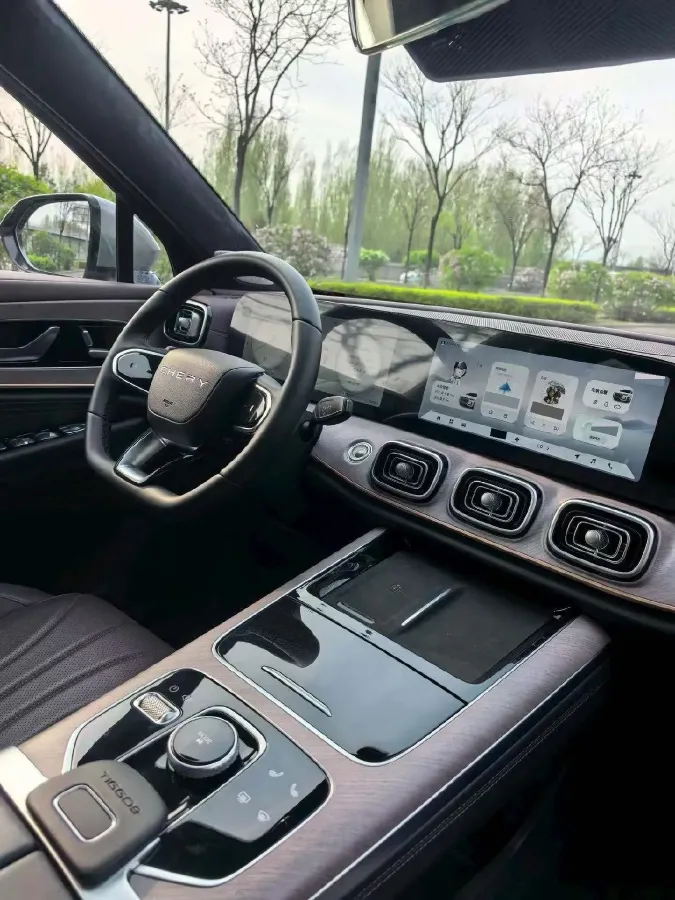 2024 Jetour X90 PRO 2.0T 254HP L4 7DCT,autocango,china used car exporter,china ev exporter,chinese used car exporter,chinese used ev exporter