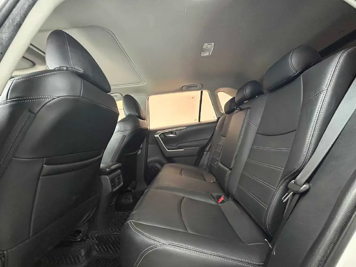 2020 Toyota RAV4 2.0L 171HP L4 CVT,autocango,china used car exporter,china ev exporter,chinese used car exporter,chinese used ev exporter