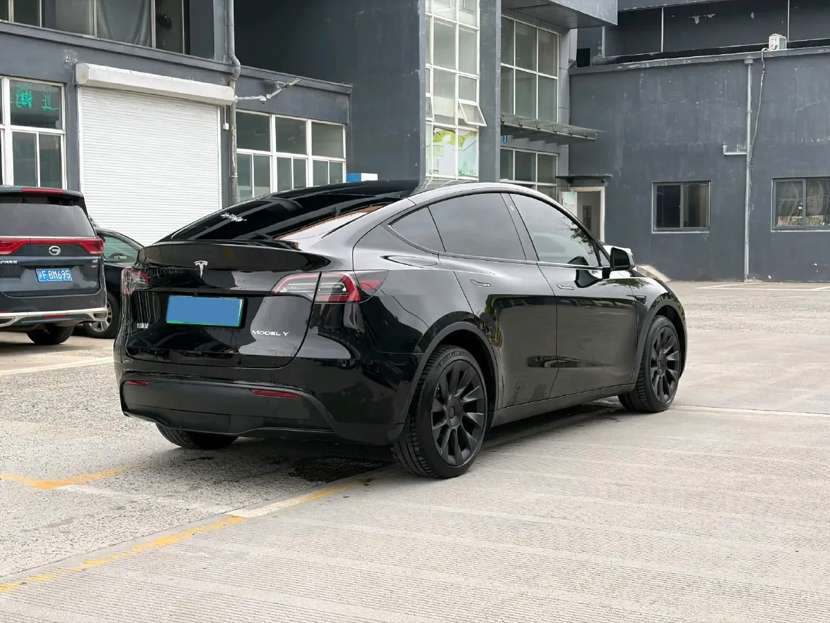 2023 Tesla Model Y BEV 78.4KWH,autocango,china used car exporter,china ev exporter,chinese used car exporter,chinese used ev exporter