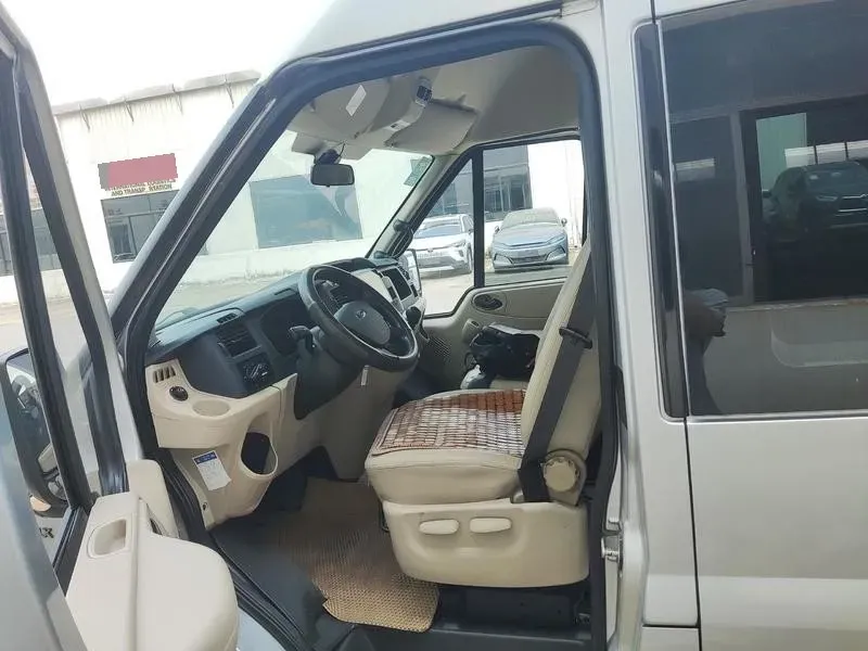 2019 Ford New Era Transit 2.2T 140HP L4 6MT,autocango,china used car exporter,china ev exporter,chinese used car exporter,chinese used ev exporter