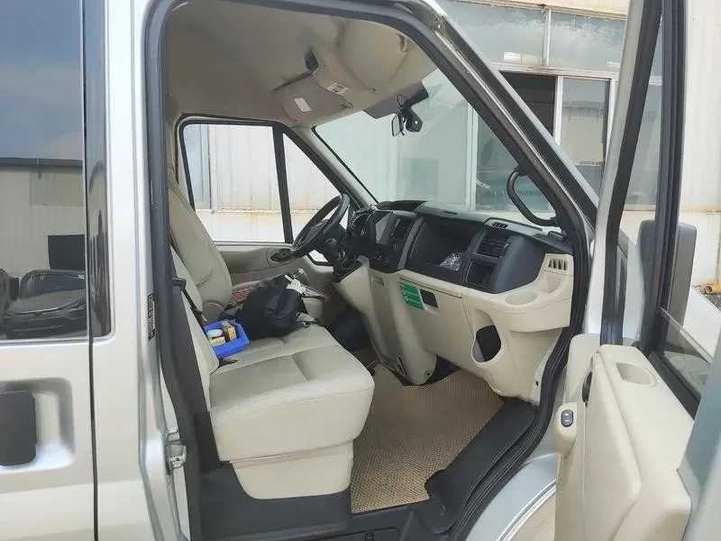 2019 Ford New Era Transit 2.2T 140HP L4 6MT,autocango,china used car exporter,china ev exporter,chinese used car exporter,chinese used ev exporter