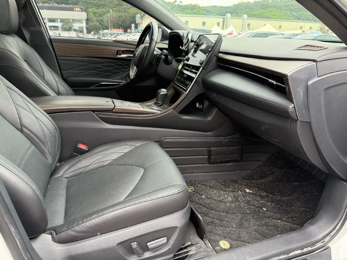 2022 Toyota Avalon 2.5L 209HP L4 8AT,autocango,china used car exporter,china ev exporter,chinese used car exporter,chinese used ev exporter