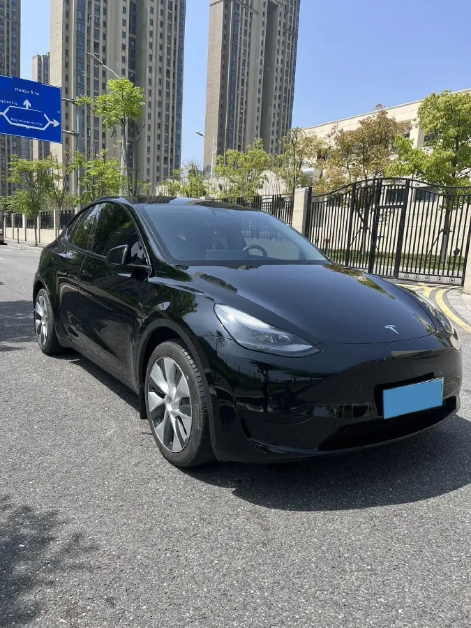 2022 Tesla Model Y BEV 60KWH,autocango,china used car exporter,china ev exporter,chinese used car exporter,chinese used ev exporter