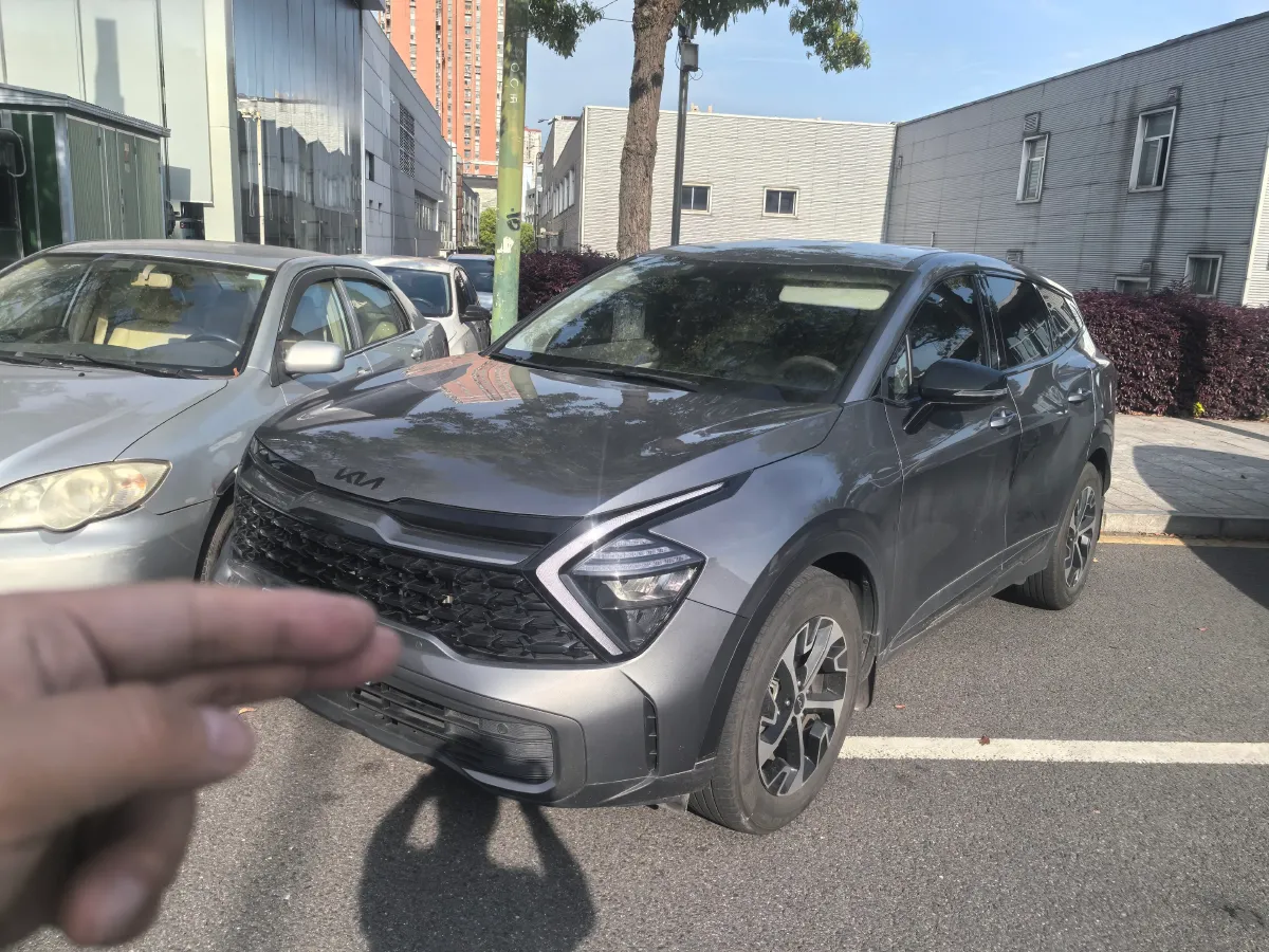 2023 Kia Sportage 1.5T 200HP L4 8AT,autocango,china used car exporter,china ev exporter,chinese used car exporter,chinese used ev exporter