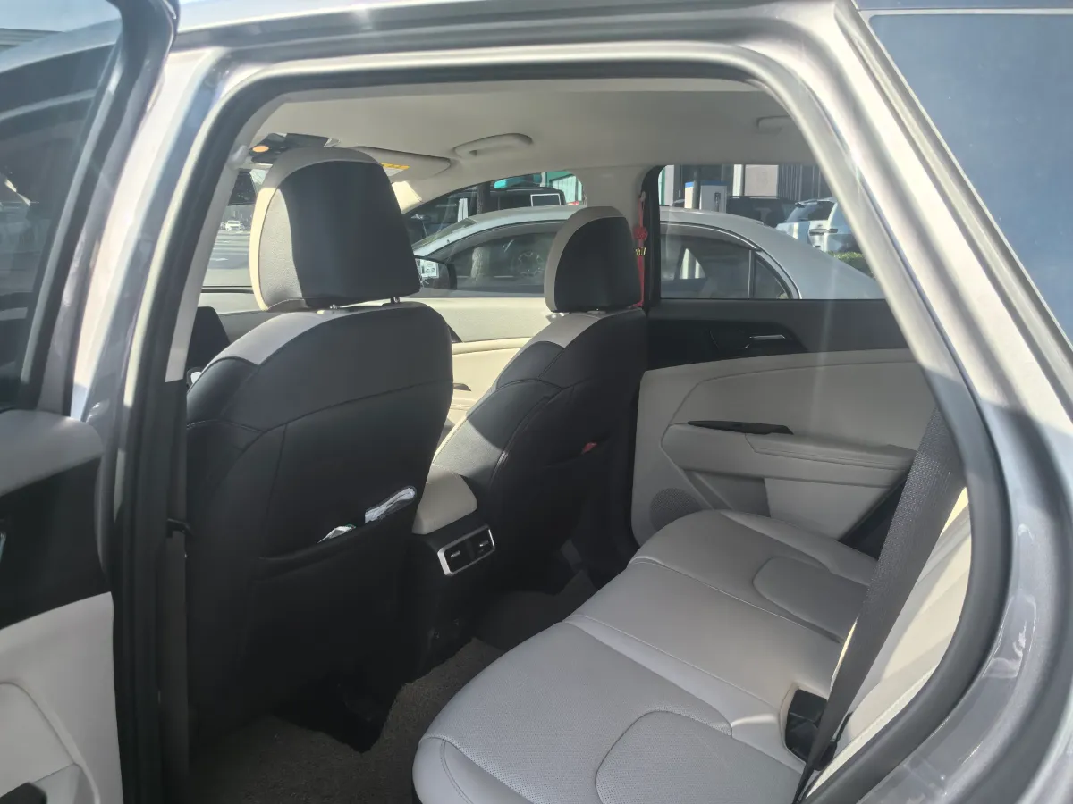 2023 Kia Sportage 1.5T 200HP L4 8AT,autocango,china used car exporter,china ev exporter,chinese used car exporter,chinese used ev exporter