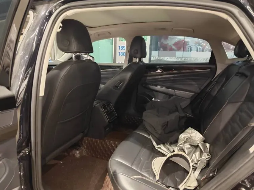 2019 Skoda Kodiak 2.0T 186HP L4 7DCT,autocango,china used car exporter,china ev exporter,chinese used car exporter,chinese used ev exporter