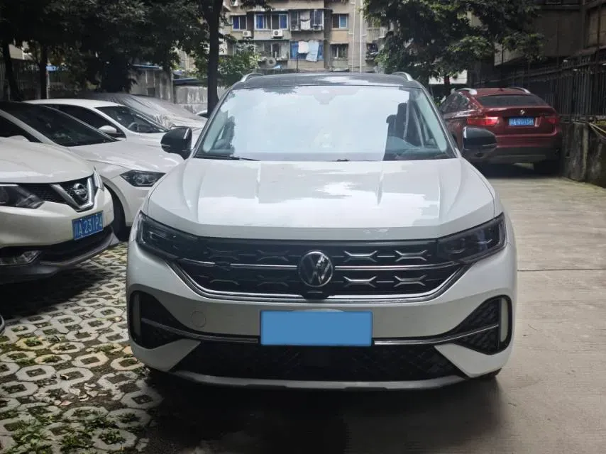 2023 Volkswagen Tayron X 2.0T 186HP L4 7DCT,autocango,china used car exporter,china ev exporter,chinese used car exporter,chinese used ev exporter