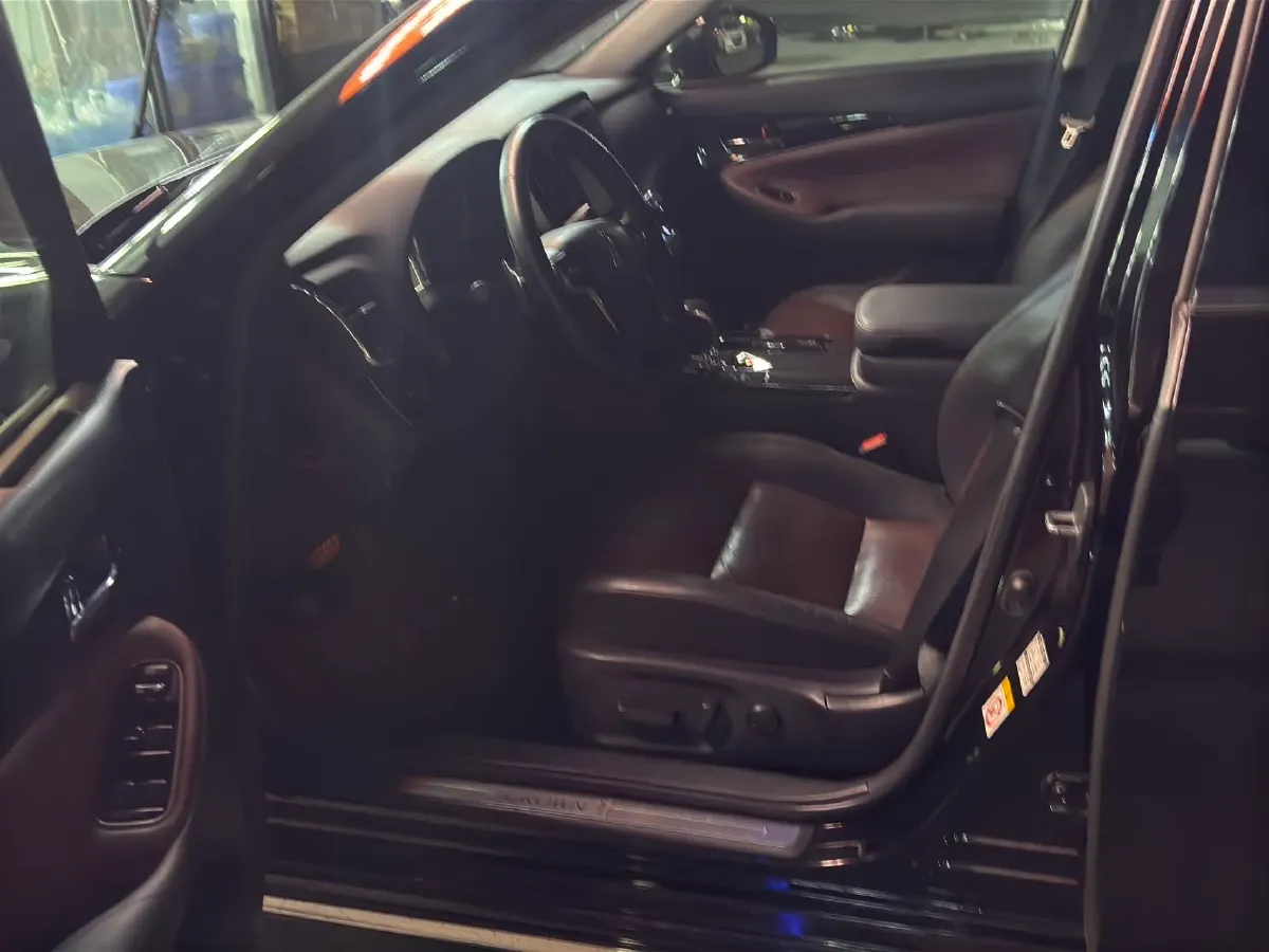 2018 Toyota Highlander 2.0T 220HP L4 6AT,autocango,china used car exporter,china ev exporter,chinese used car exporter,chinese used ev exporter