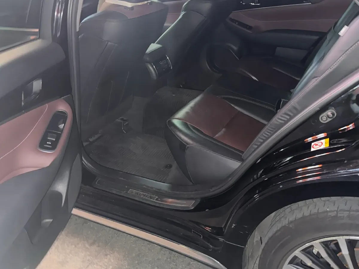 2018 Toyota Highlander 2.0T 220HP L4 6AT,autocango,china used car exporter,china ev exporter,chinese used car exporter,chinese used ev exporter