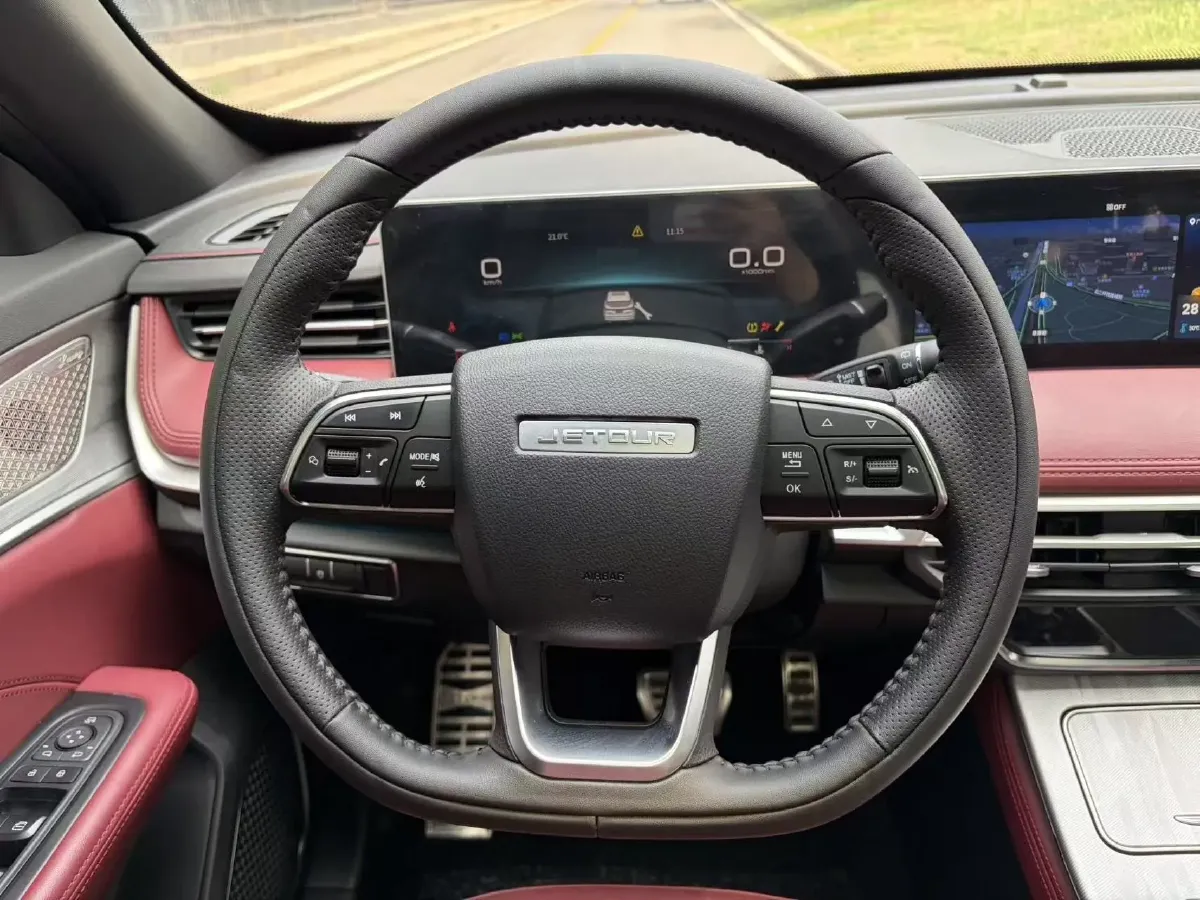 2023 ChangAn Oshan X7 Plus 1.5T 188HP L4 7DCT,autocango,china used car exporter,china ev exporter,chinese used car exporter,chinese used ev exporter