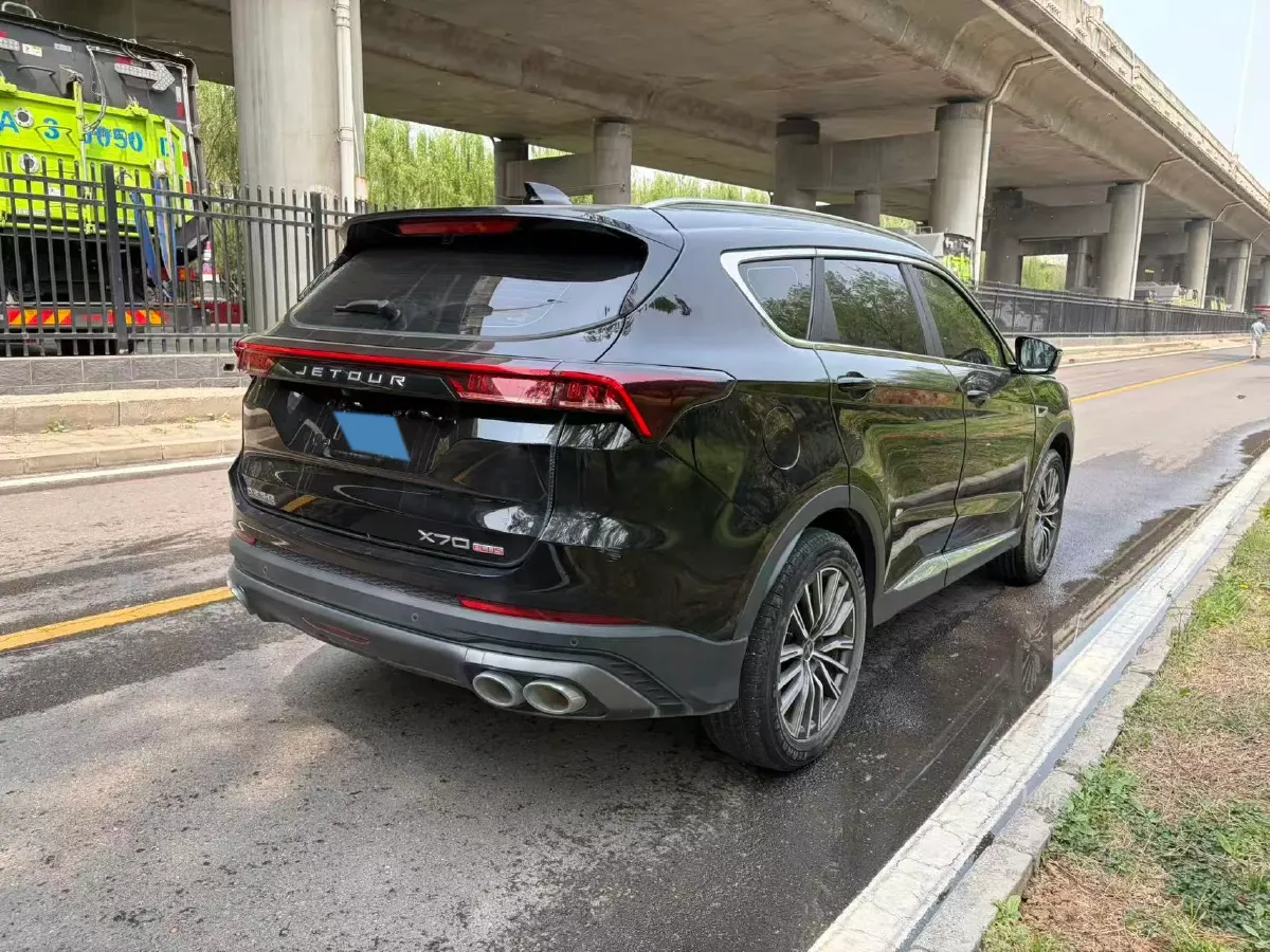 2023 ChangAn Oshan X7 Plus 1.5T 188HP L4 7DCT,autocango,china used car exporter,china ev exporter,chinese used car exporter,chinese used ev exporter