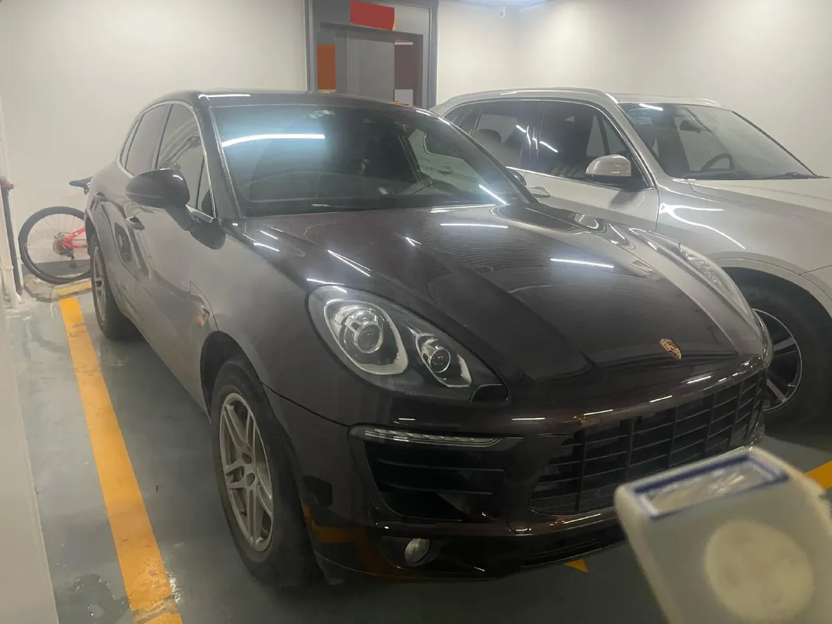 2017 Land Rover Range Rover Evoque 2.0T 241HP L4 9AT,autocango,china used car exporter,china ev exporter,chinese used car exporter,chinese used ev exporter