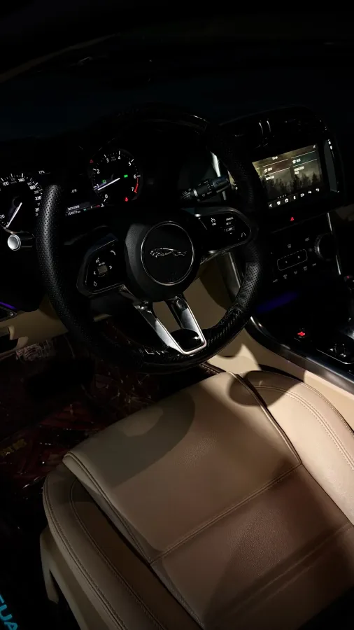 2020 Jaguar XEL 2.0T 200HP L4 8AT,autocango,china used car exporter,china ev exporter,chinese used car exporter,chinese used ev exporter