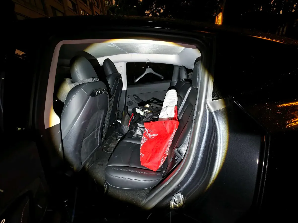 2024 Iveco OuSheng BEV 77.28KWH,autocango,china used car exporter,china ev exporter,chinese used car exporter,chinese used ev exporter