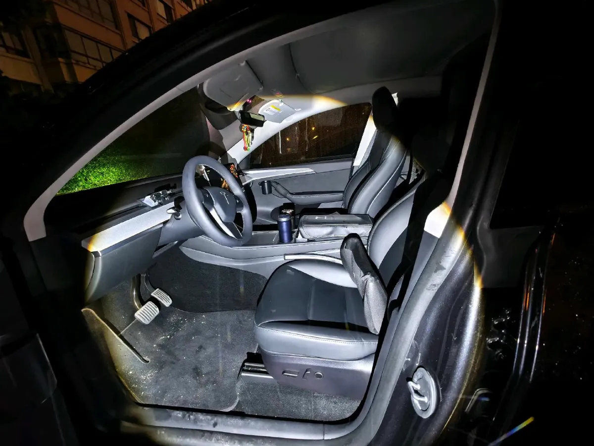 2024 Iveco OuSheng BEV 77.28KWH,autocango,china used car exporter,china ev exporter,chinese used car exporter,chinese used ev exporter