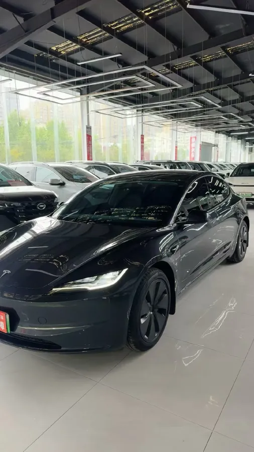 2025 Tesla Model 3 BEV 62.5KWH,autocango,china used car exporter,china ev exporter,chinese used car exporter,chinese used ev exporter
