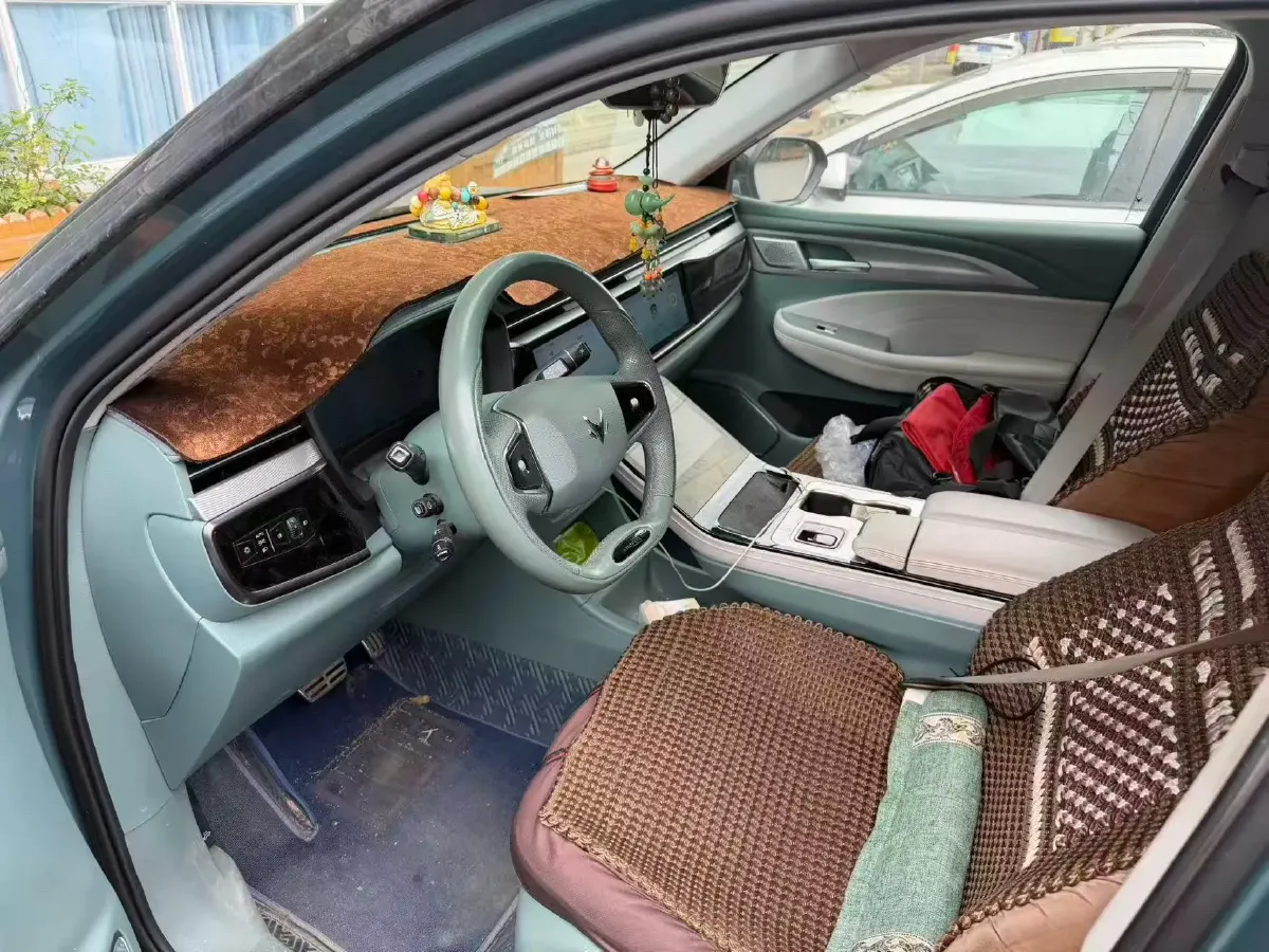 2023 ARCFOX αT BEV 94.5KWH,autocango,china used car exporter,china ev exporter,chinese used car exporter,chinese used ev exporter