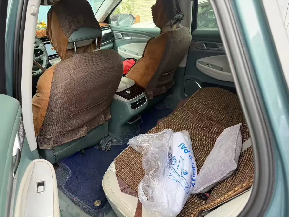 2023 ARCFOX αT BEV 94.5KWH,autocango,china used car exporter,china ev exporter,chinese used car exporter,chinese used ev exporter