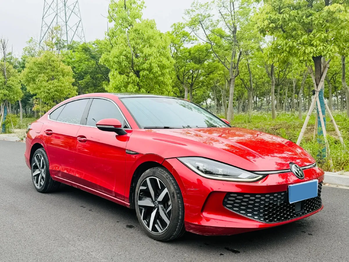 2022 Skoda Superb 2.0T 186HP L4 7DCT,autocango,china used car exporter,china ev exporter,chinese used car exporter,chinese used ev exporter