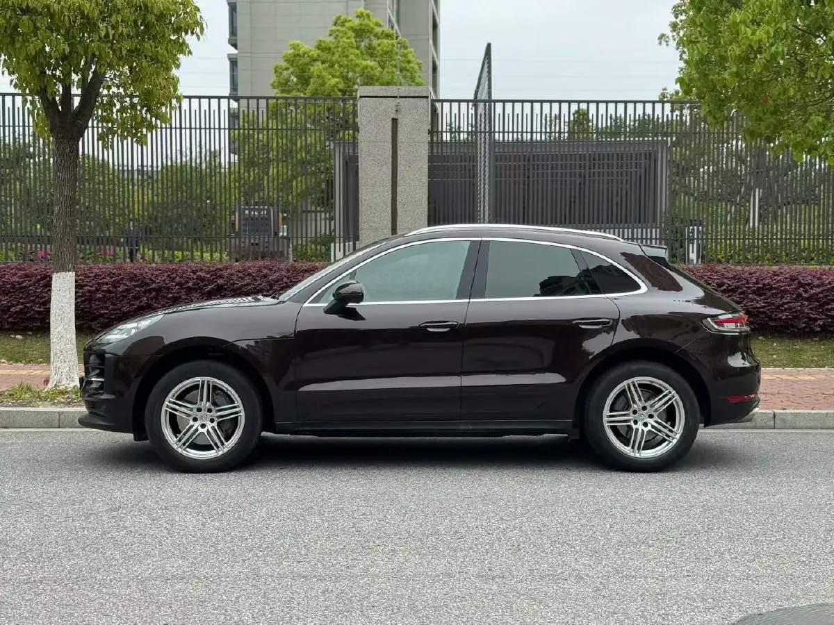 2021 Porsche Macan 3.0T 354HP V6 7DCT,autocango,china used car exporter,china ev exporter,chinese used car exporter,chinese used ev exporter