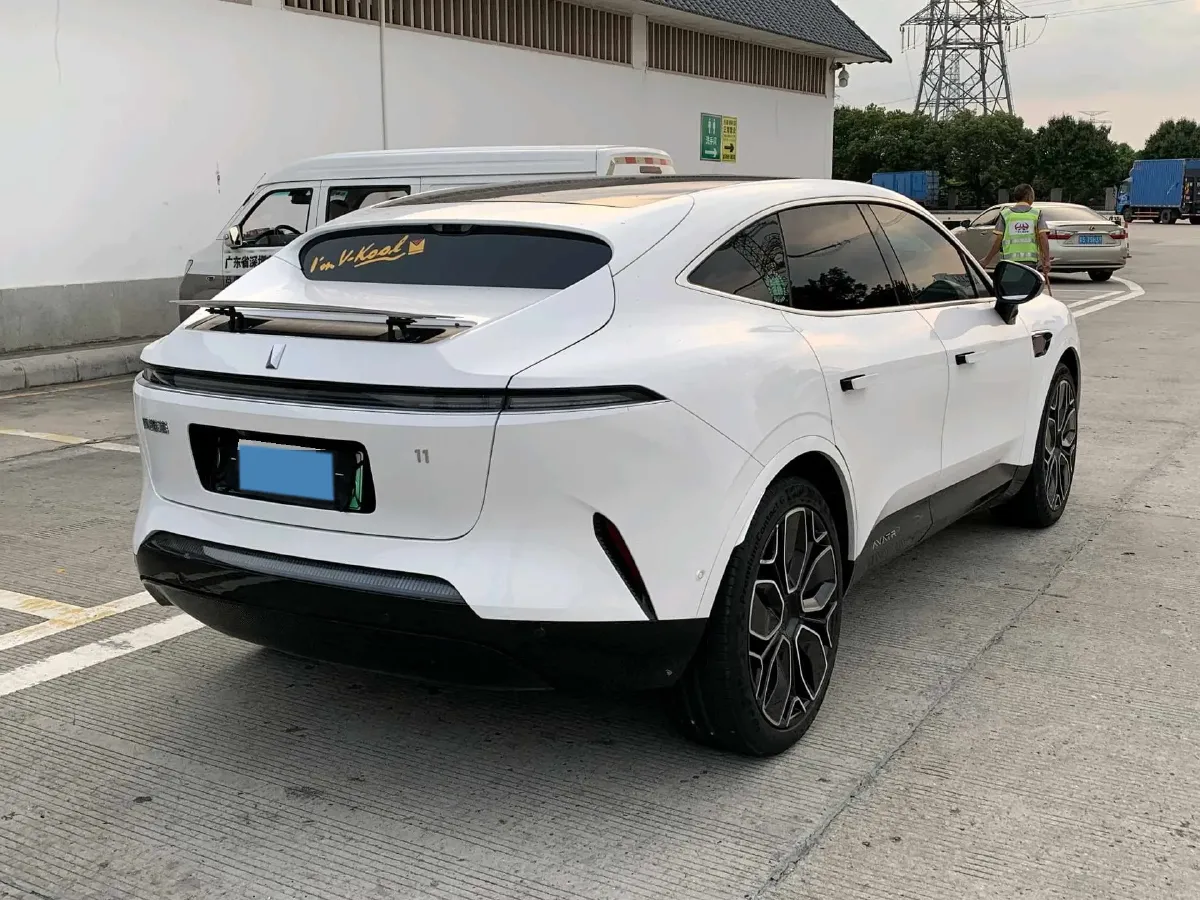 2022 Avatr 11 BEV 90.38KWH,autocango,china used car exporter,china ev exporter,chinese used car exporter,chinese used ev exporter