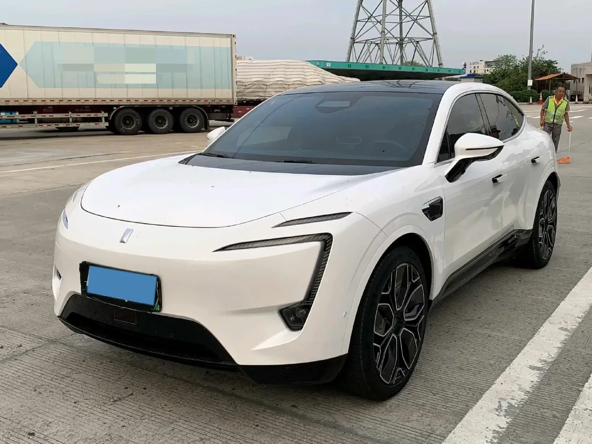 2022 Avatr 11 BEV 90.38KWH,autocango,china used car exporter,china ev exporter,chinese used car exporter,chinese used ev exporter
