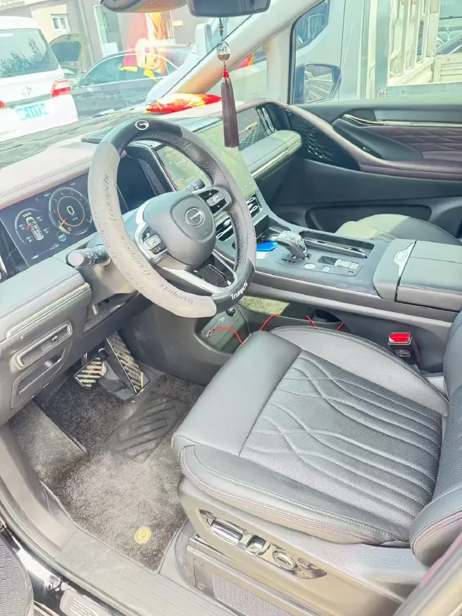 2024 GAC Trumpchi M8 2.0T 252HP L4 8AT,autocango,china used car exporter,china ev exporter,chinese used car exporter,chinese used ev exporter