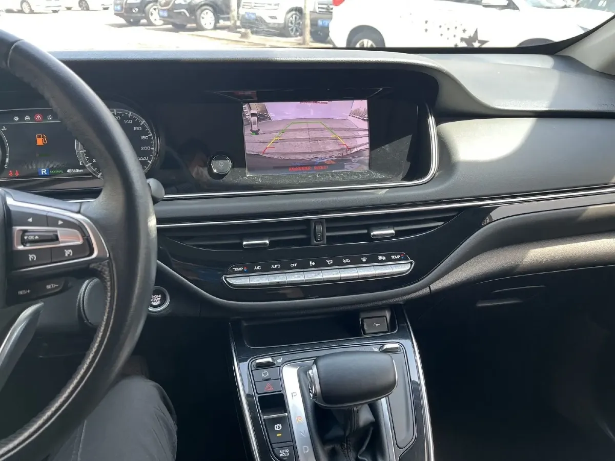 2021 GAC Trumpchi M6 1.5T 169HP L4 7DCT,autocango,china used car exporter,china ev exporter,chinese used car exporter,chinese used ev exporter