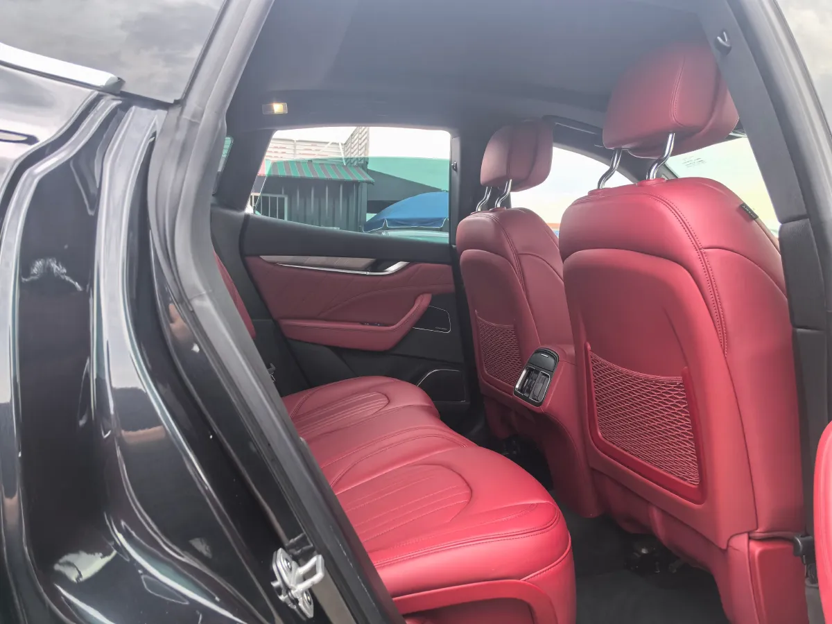 2019 Maserati Levante 3.0T 350HP V6 8AT,autocango,china used car exporter,china ev exporter,chinese used car exporter,chinese used ev exporter