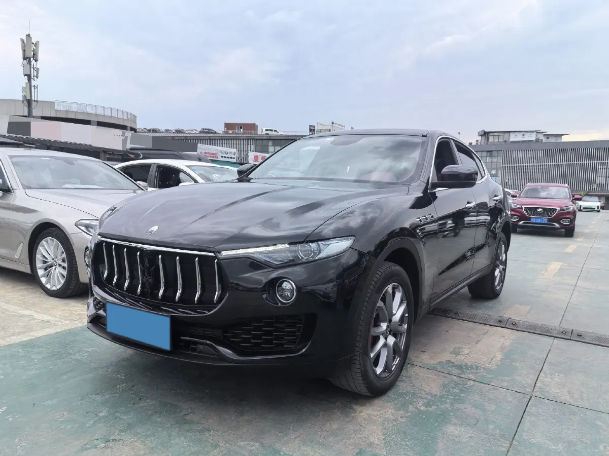 2019 Maserati Levante 3.0T 350HP V6 8AT,autocango,china used car exporter,china ev exporter,chinese used car exporter,chinese used ev exporter