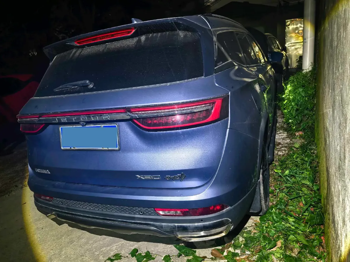 2022 Jetour X90 2.0T 254HP L4 7DCT,autocango,china used car exporter,china ev exporter,chinese used car exporter,chinese used ev exporter