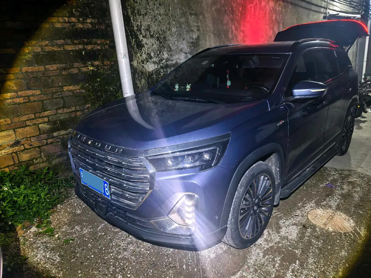 2022 Jetour X90 2.0T 254HP L4 7DCT,autocango,china used car exporter,china ev exporter,chinese used car exporter,chinese used ev exporter