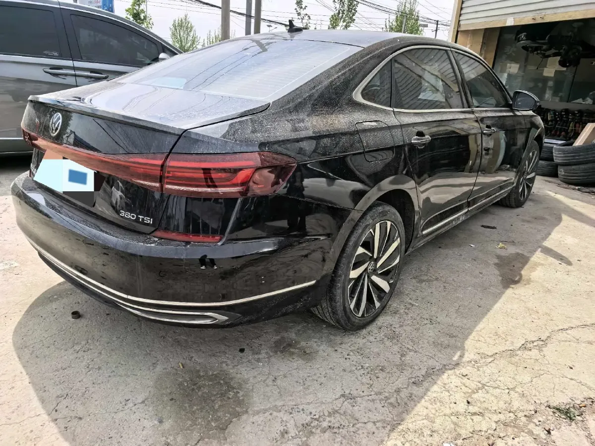 2025 Volkswagen Passat 2.0T 220HP L4 7DCT,autocango,china used car exporter,china ev exporter,chinese used car exporter,chinese used ev exporter