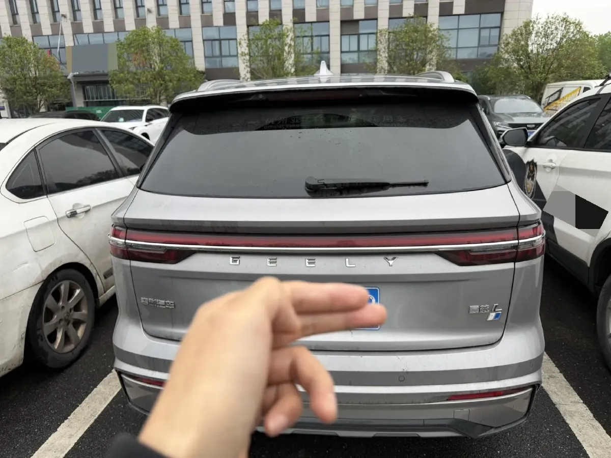 2024 Geely Monjaro 1.5T 163HP L4 3DHT Hybrid,autocango,china used car exporter,china ev exporter,chinese used car exporter,chinese used ev exporter