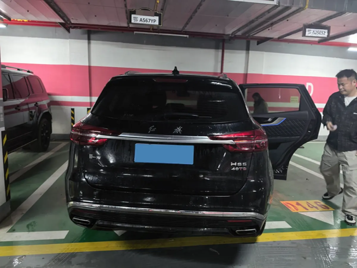 2019 HongQi HS5 2.0T 224HP L4 6AT,autocango,china used car exporter,china ev exporter,chinese used car exporter,chinese used ev exporter