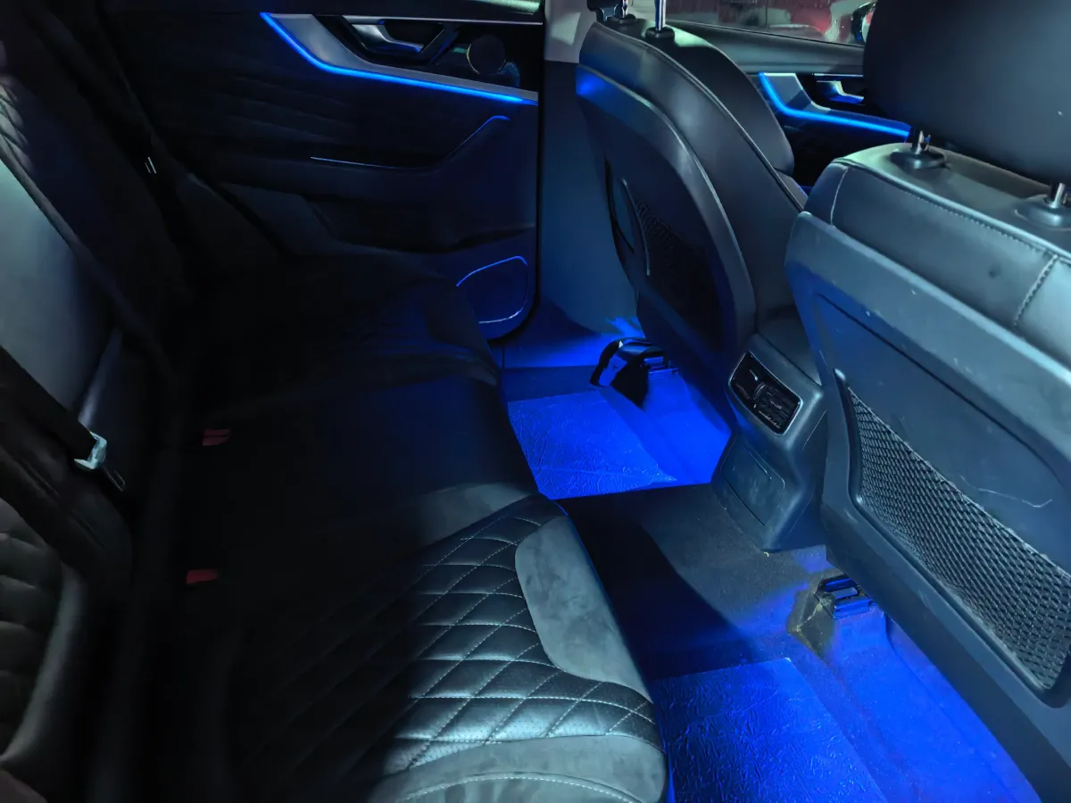 2019 HongQi HS5 2.0T 224HP L4 6AT,autocango,china used car exporter,china ev exporter,chinese used car exporter,chinese used ev exporter