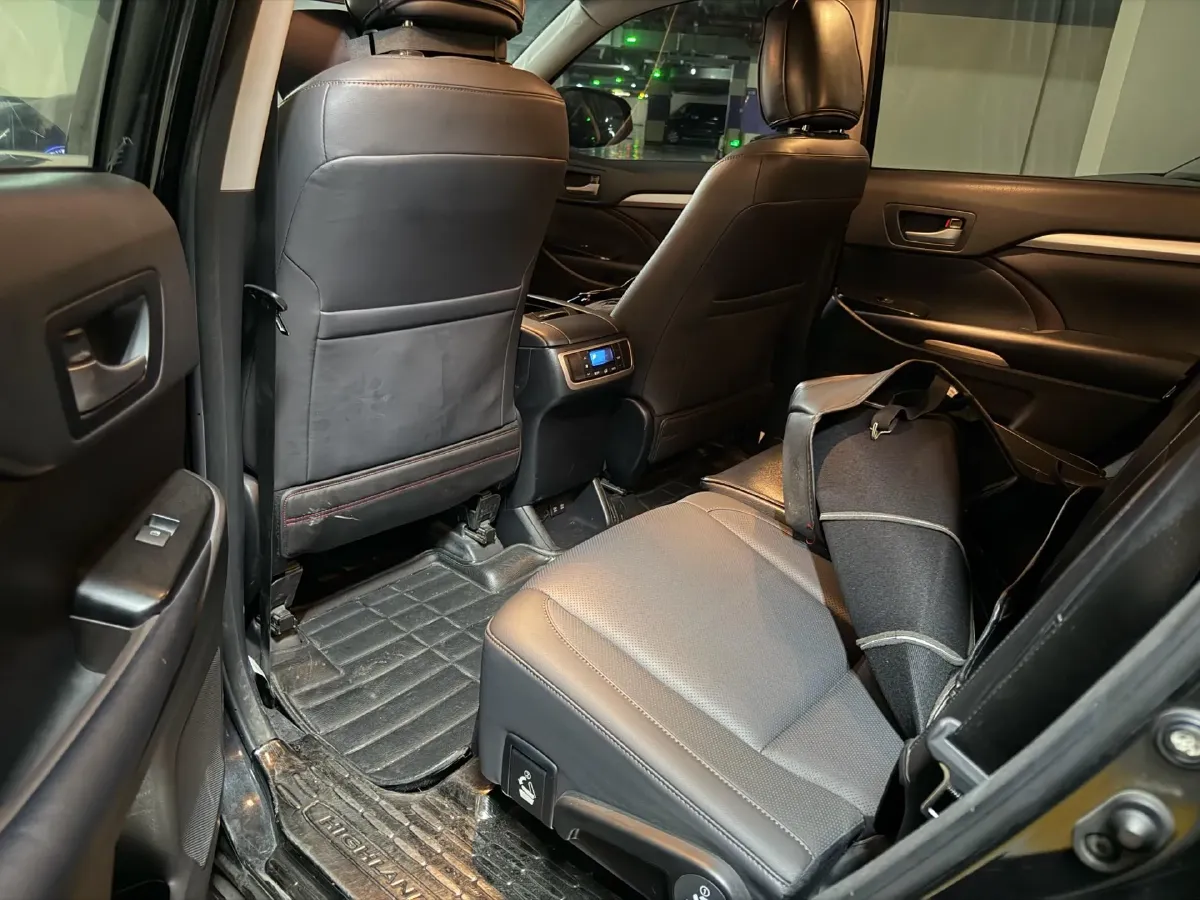 2018 Toyota Highlander 2.0T 220HP L4 6AT,autocango,china used car exporter,china ev exporter,chinese used car exporter,chinese used ev exporter