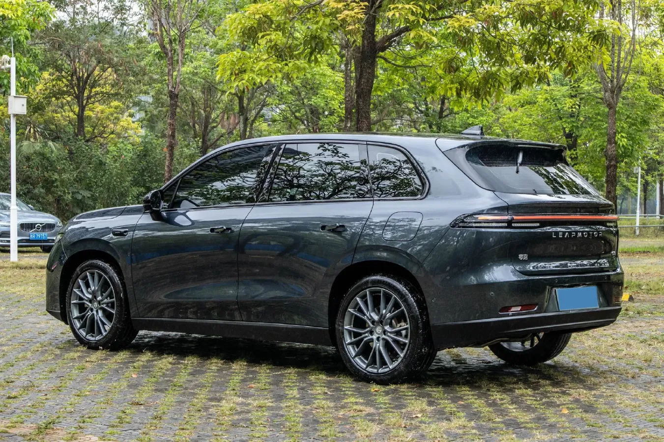 2024 Leapmotor C10 1.5L 95HP L4 REEV 28.4KWH,autocango,china used car exporter,china ev exporter,chinese used car exporter,chinese used ev exporter