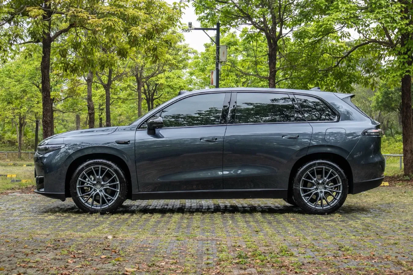 2024 Leapmotor C10 1.5L 95HP L4 REEV 28.4KWH,autocango,china used car exporter,china ev exporter,chinese used car exporter,chinese used ev exporter