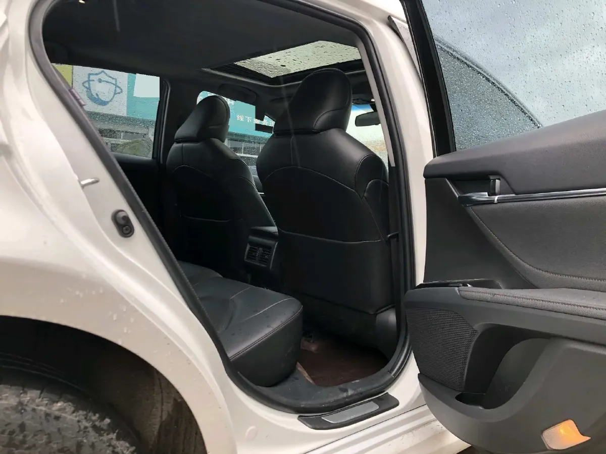 2019 Toyota Camry 2.0L 178HP L4 CVT,autocango,china used car exporter,china ev exporter,chinese used car exporter,chinese used ev exporter