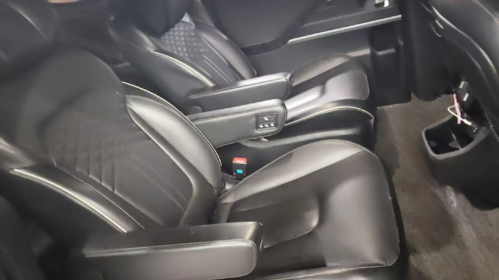 2021 Hyundai Custo 1.5T 170HP L4 8AT,autocango,china used car exporter,china ev exporter,chinese used car exporter,chinese used ev exporter