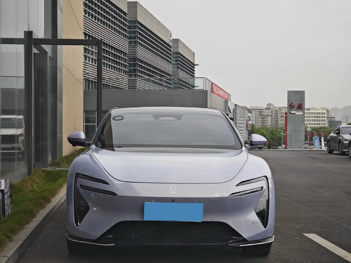 2025 Avatr 06 REEV 156HP REEV,autocango,china used car exporter,china ev exporter,chinese used car exporter,chinese used ev exporter