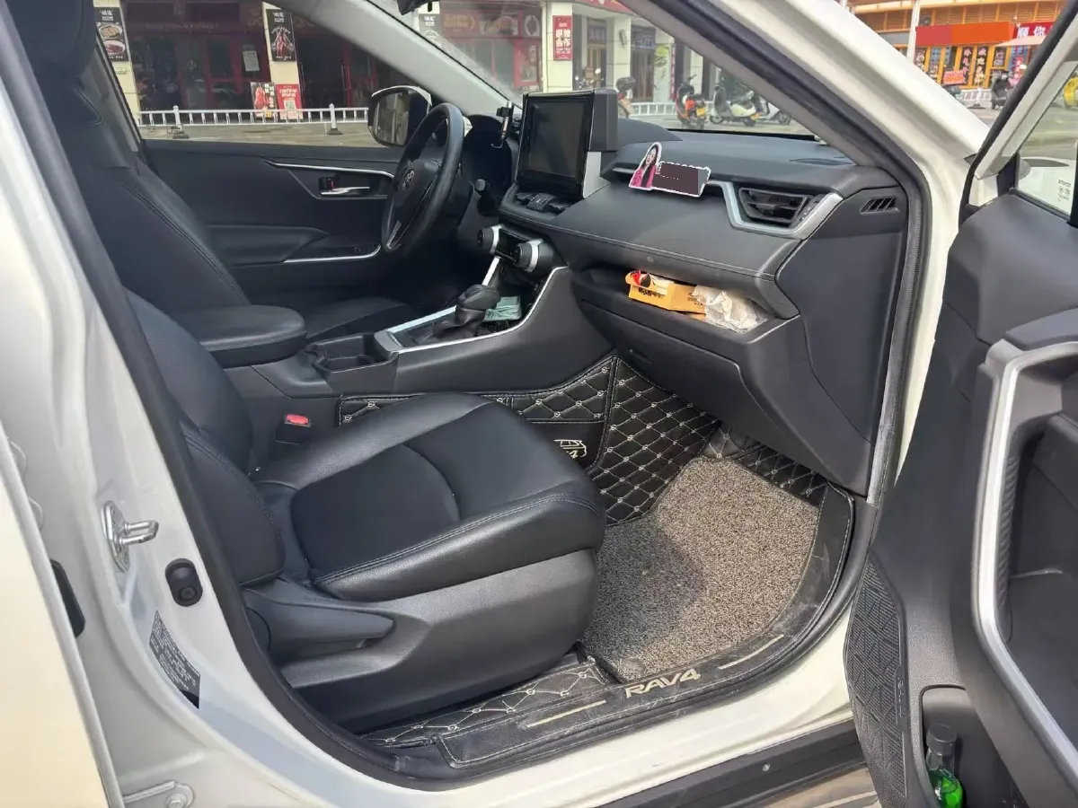 2020 Toyota RAV4 2.0L 171HP L4 CVT,autocango,china used car exporter,china ev exporter,chinese used car exporter,chinese used ev exporter