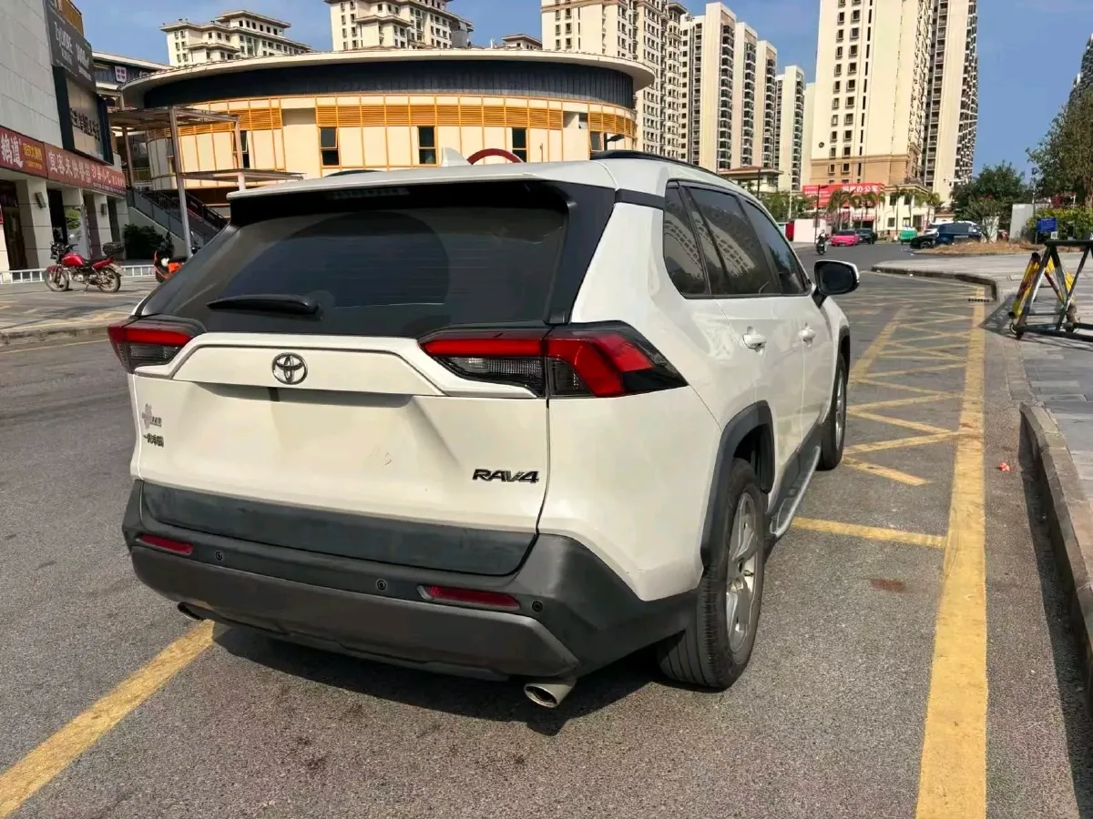 2020 Toyota RAV4 2.0L 171HP L4 CVT,autocango,china used car exporter,china ev exporter,chinese used car exporter,chinese used ev exporter