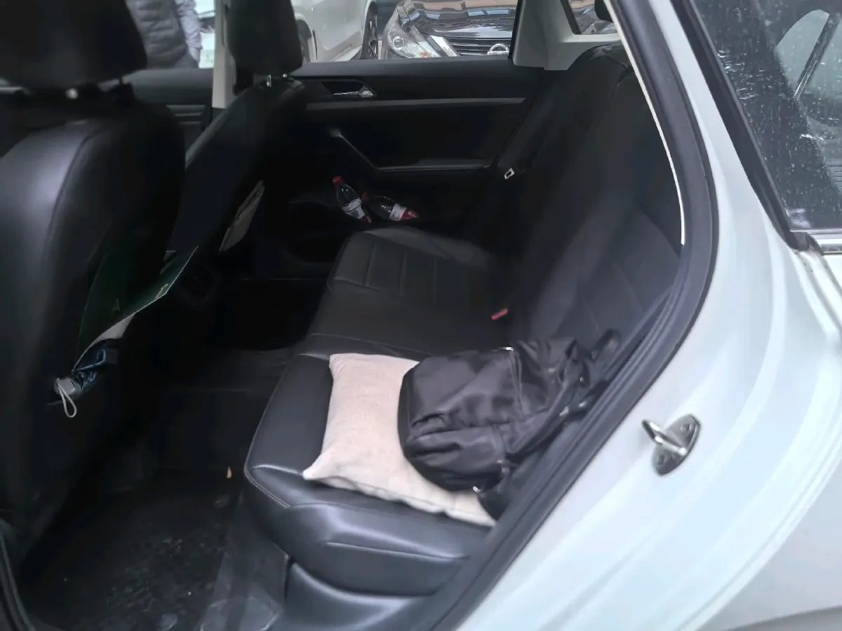 2019 Volkswagen Lavida 1.2T 116HP L4 7DCT,autocango,china used car exporter,china ev exporter,chinese used car exporter,chinese used ev exporter